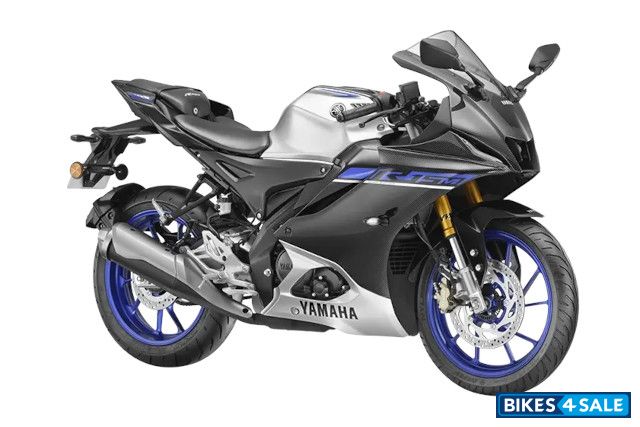 Yamaha R15M Icon Performance