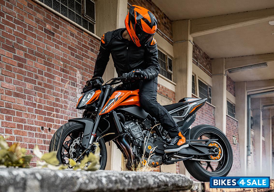 2024 Ktm 790 Duke Features