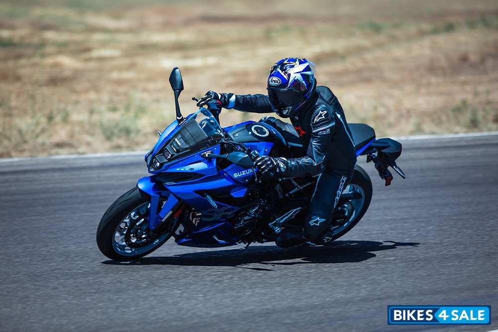 2024 Suzuki Gsx 8r Features