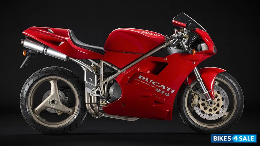 Ducati Panigale V4 Sp2 30 Anniversario 916 Features