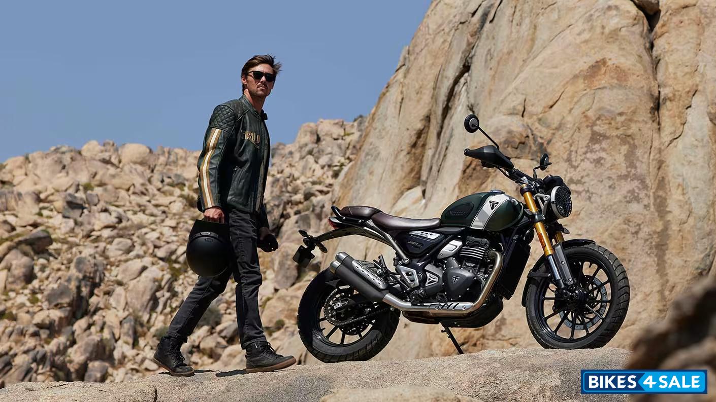 Triumph Scrambler 400 X Photos