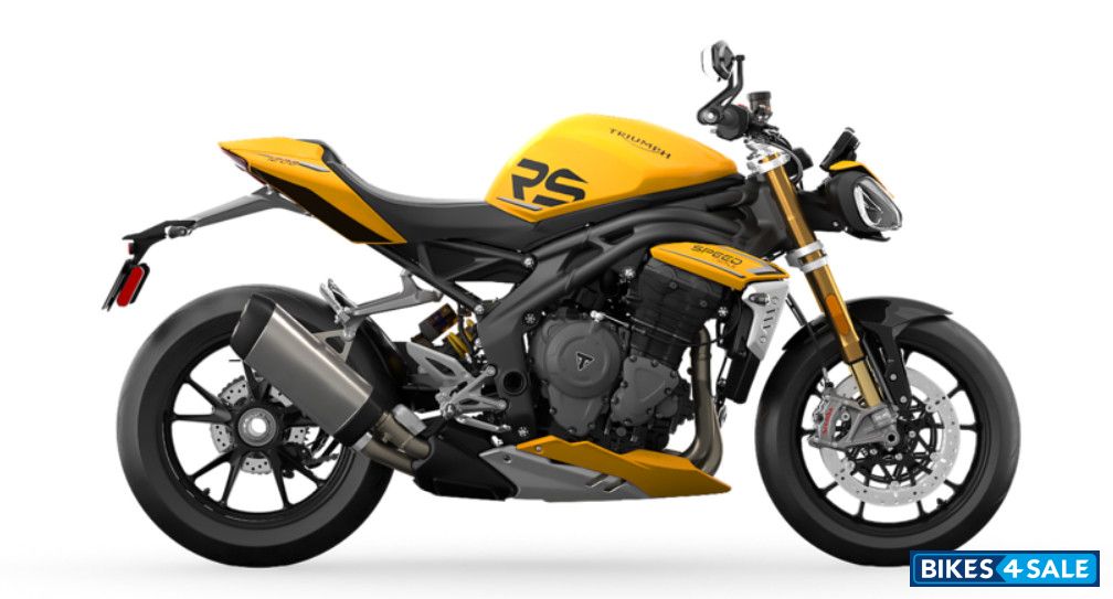 Triumph Speed Triple 1200 Rs Cosmic Yellow Colour